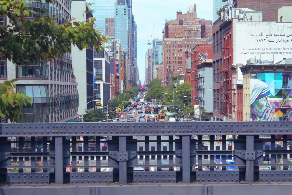 Manhattan streets and towers seen from the High Line